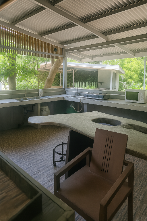 Monkey House Hostel & Guest House