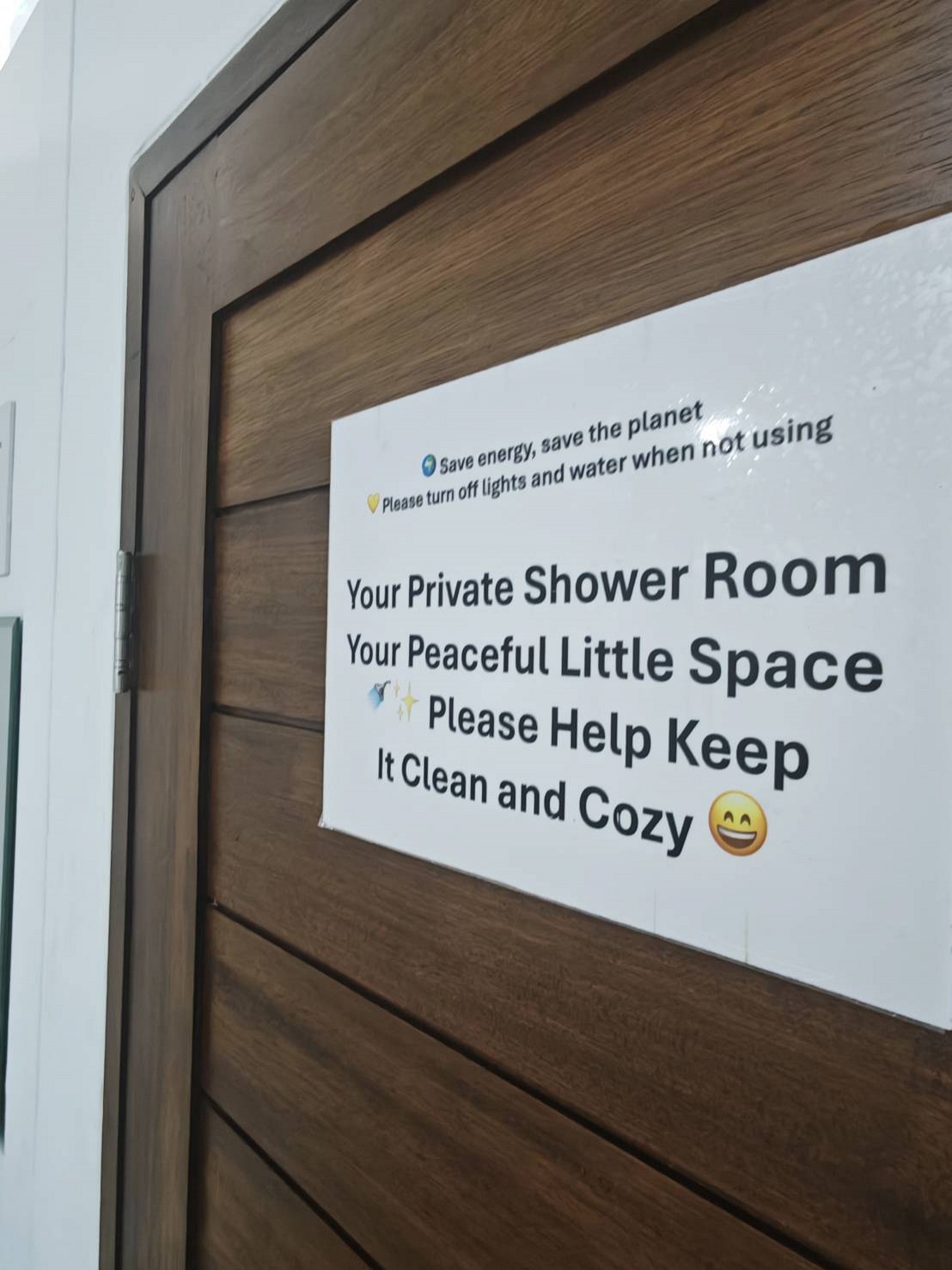 Single Room (Separate Shower, Shared Toilet) – Room Only