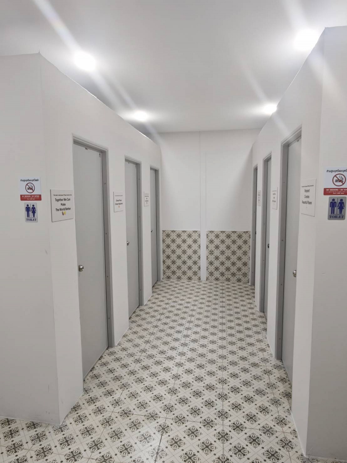 Single Room (Separate Shower, Shared Toilet) – Room Only