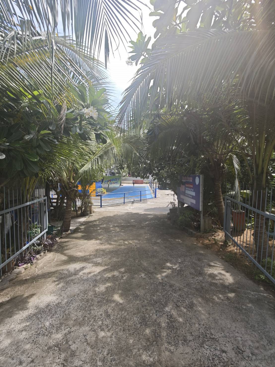 Monkey House – Budget Friendly Boutique Stay in Koh Samui